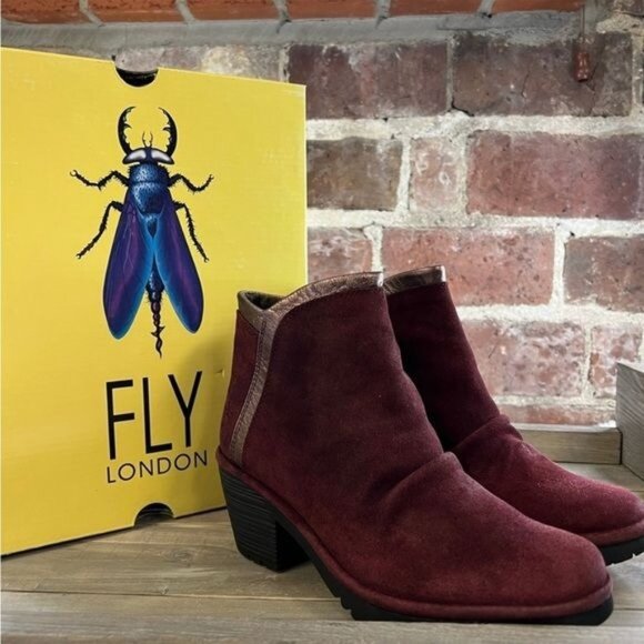 Fly London Oil Suede Wine Burgundy Ankle Boots Sz 37/ US 6.5 - Picture 1 of 12